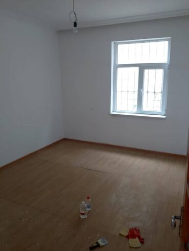 Həyət evləri və villaların satışı: Balaxanı qəs. 4 otaqlı, 100 kv. m, Kredit yoxdur, Orta təmir — 1