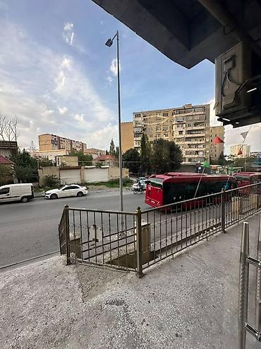 zaqatala is elanlari 2026: İcarəyə verilir 1 otaqlı ofis 80 m², İnşaatçılar m. 200 AZN/ay 1 — 7