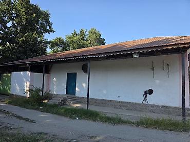 комерский помишения: Коммерческая недвижимость: комплекс зданий с территорией - — 7