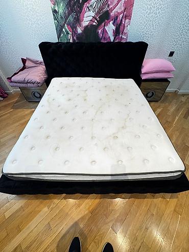 Matraslar: Ortopedik matras super vəziyyətdədir sadəcə üstündə ləkə var oda ki — 1