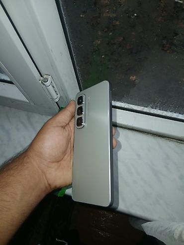iphone 6 gence: Infinix HOT 50, 128 GB, rəng - Gümüşü, Sensor — 4