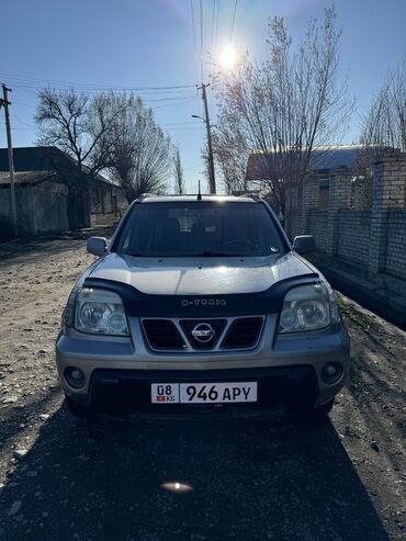 Nissan: Nissan X-Trail: 2002 г., 2 л, Механика, Бензин, Внедорожник