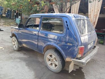 движок на пассат: ВАЗ (ЛАДА) 4x4 Niva: 2002 г., 1.7 л, Механика, Бензин, Жол тандабас