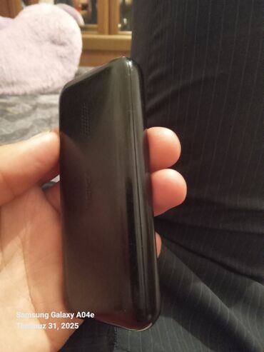 noki n8: Nokia 106, < 2 GB Memory Capacity, rəng - Qara, Düyməli