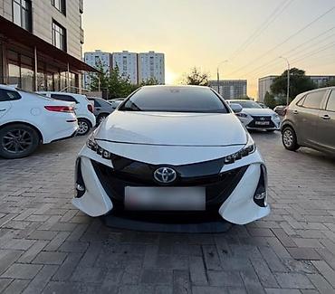 120 прадо: Toyota Prius: 2018 г., Гибрид, Лифтбек — 6