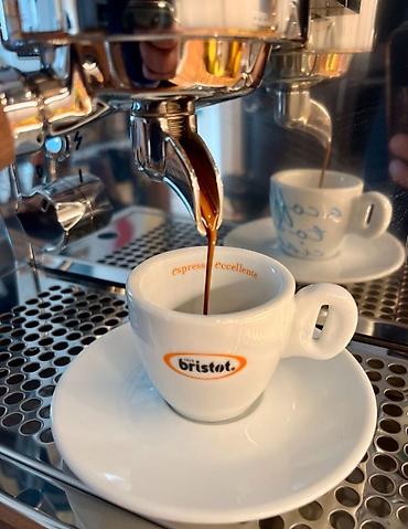 Кофеварки и кофемашины: Кофеварка, кофемашина — 11