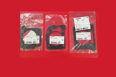 Клапаны, клапанные крышки: Клапан двигателя Subaru — 19