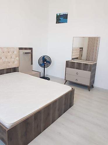 Günlük kirayə mənzillər: 4 otaqlı — 6