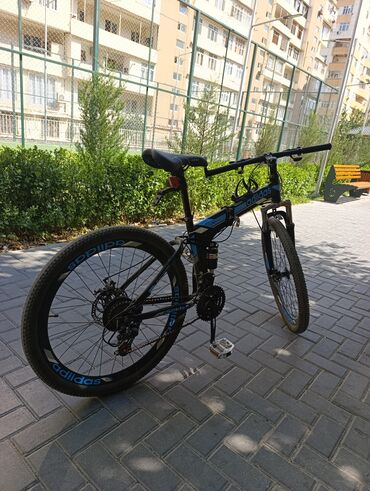 CD, DVD диски и кассеты: Горный велосипед Adidas, 26"