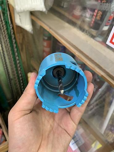 Расходники, аксессуары и комплектующие для инструментов: Коронка по бетону BOLIAN Ø68 мм с направляющим сверлом и хвостовиком — 2