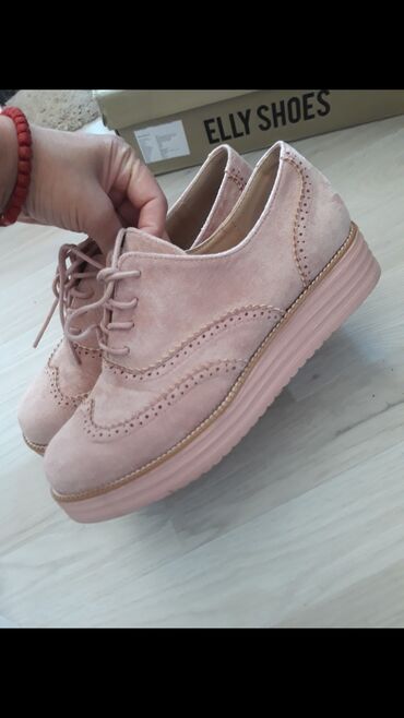 pink cipele oantilopa samo: Oksfordice, 39