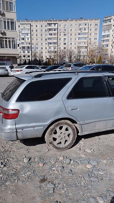 Другие автомобили: Продаётся универсал серебристого цвета (5 дверей). Основные — 14