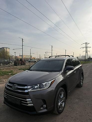 high power: Toyota Highlander: 2017 г., 3.5 л, Автомат, Гибрид, Кроссовер — 1