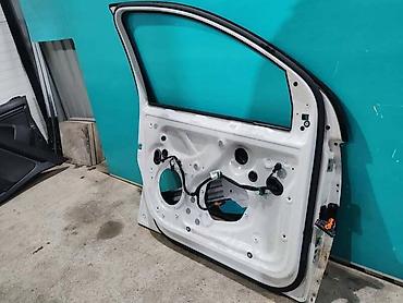 tabla u autu: PREDNJA LEVA VRATA ZA VOLKSWAGEN GOLF 5 OD 2003. DO 2008. GOD. | — 3