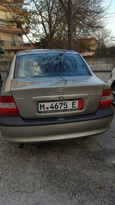 Opel Vectra: 1.6 l. | 1996 έ. | 150000 km. Sedan