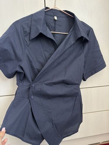 брендовая одежда бишкек: Блузка, Хлопок, Однотонный, На запах