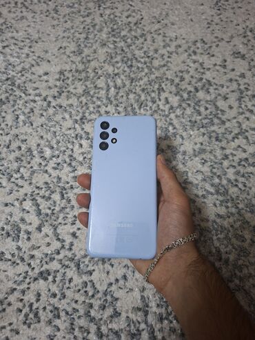 s10 plus ikinci el: Samsung Galaxy A13, 128 ГБ, цвет - Голубой, Кнопочный, Отпечаток пальца, Две SIM карты