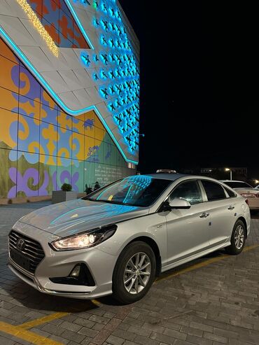 Hyundai: Hyundai Sonata: 2019 г., 2 л, Автомат, Газ, Седан