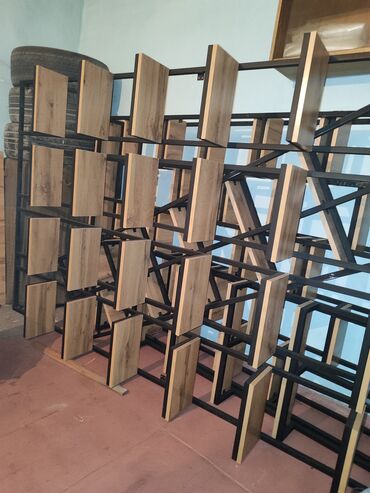 подставка для цветов напольная: Стеллаж для магазинов обуви