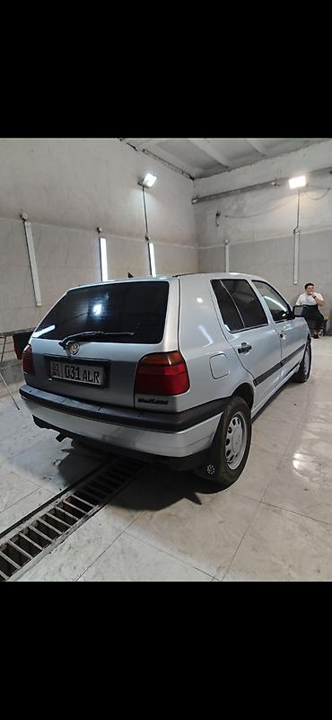 golf b4: Volkswagen Golf: 1993 г., 2 л, Автомат, Бензин, Хэтчбэк — 4