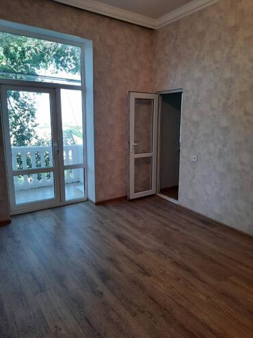 Köhnə tikili: Bakı, 2 otaqlı, Köhnə tikili, m. Həzi Aslanov, 50 kv. m — 3