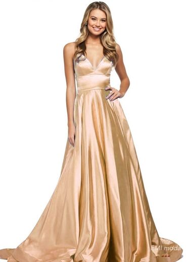 Haljine: 2700din na lalafo.rs — 5 Haljine: 2700din — 5