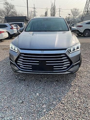 uz fe: BYD Tang: 2021 г., 1.5 л, Автомат, Бензин, Кроссовер — 1