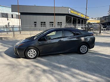 авто корея бишкек: Toyota Prius: 2018 г., Вариатор, Гибрид, Хетчбек — 3