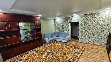 Продажа коттеджей и домов: Продаю дом, расположен в лебединовке улица северная дом 181, участок — 8