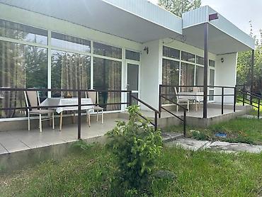 на исык куле: Сдаётся просторный дом/коттедж для отдыха с большой гостиной на Иссык — 9
