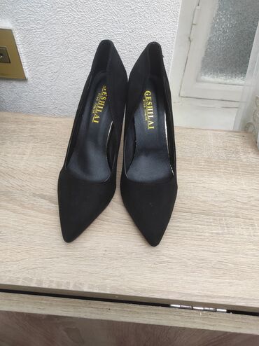 Tuflilər: Tuflilər, Ölçü: 36, Yeni