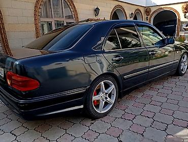 Mercedes-Benz: Mercedes-Benz E-Class: 1997 г., 3.2 л, Автомат, Седан — 3