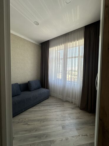 квартира студия продаю: 2 комнаты, 34 м², 2 этаж, Евроремонт