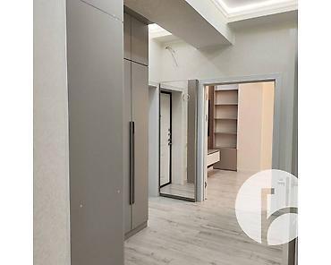 Продажа квартир: 2 комнаты, 60 м², Элитка, 10 этаж — 4