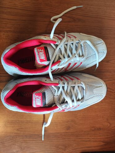 кроссовки мужские: Продам Обувь Nike air torch 4.Состояние:недавно купленное.Не
