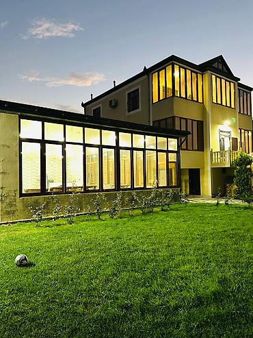 göygöl kirayə: 🏡 Gündəlik kirayə villa – Sumqayıt Bulvarı Dostlarınız və ailənizlə — 3