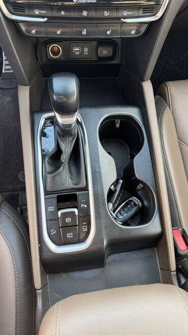 Hyundai: Hyundai Santa Fe: 2019 г., 2 л, Бензин — 8