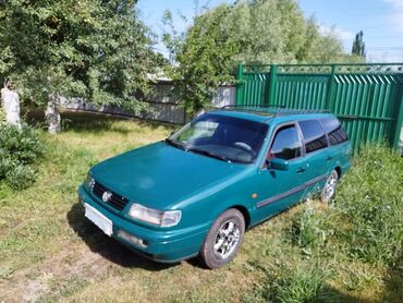 продаю пасат: Volkswagen Passat: 1994 г., 2 л, Механика, Бензин, Седан