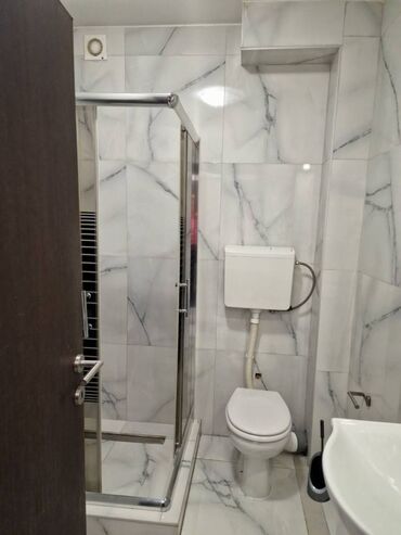 Prodaja stanova: 2 sobe, 33 kv. m, 3 sprat — 6