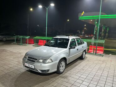 nexia 4: Daewoo Nexia: 2010 г., 1.6 л, Механика, Бензин, Седан