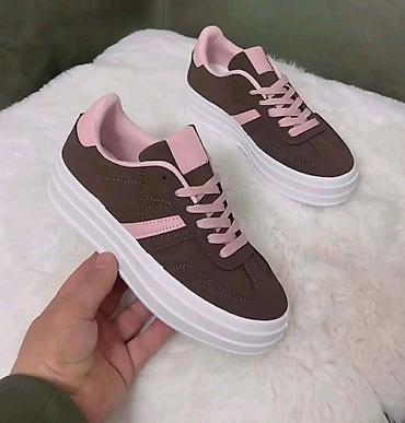 Sandale: Ženska obuća – tri modela 1) Elegantne špic salonke/mule L.Day - — 23