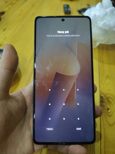 Xiaomi: Redmì note 13pro yadaş: 512 uzerde olan çat işdemeyide problem