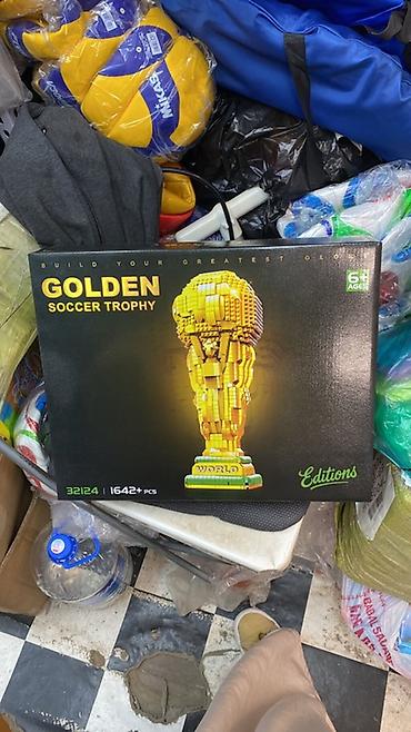 Игрушки: Конструктор “GOLDEN SOCCER TROPHY” - Тематика: золотой футбольный — 2