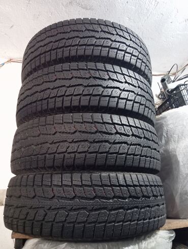 шины на форанер: Шины 225 / 70 / R 16, Зима, Б/у, Комплект, Легковые, Япония, Toyo