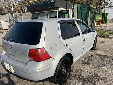 2106 2107: Volkswagen Golf: 1999 г., 1.8 л, Автомат, Бензин, Хэтчбэк — 3