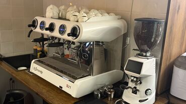 kahve makinesi: Professional kofe aparati 8500azn. Qehve uyuden aparat satilir