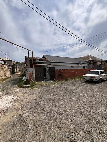 heyet evi yasamal: Bineqedi 3 otaqli heyetine mawin giren kobisi var ev umumi isti poldu — 1