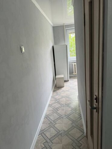 квартира с подселением для семейных: 3 бөлмө, 58 кв. м, 104-серия, 2 кабат, Евроремонт