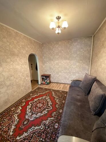 стрим аренда: 1 комната, 22 м², Индивидуалка, 2 этаж, Старый ремонт