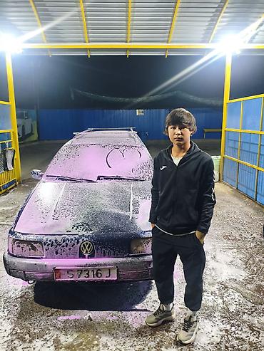 Продажа авто: Mercedes-Benz W124: 1994 г., Седан — 9